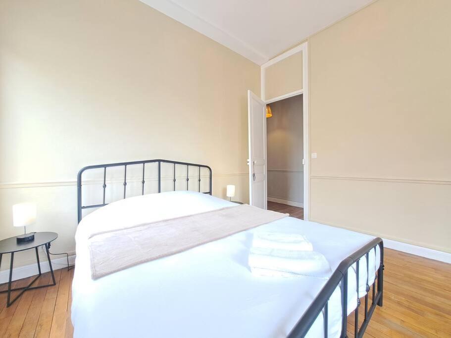 Perth, Bel Appartement Lumineux Reims Exterior foto